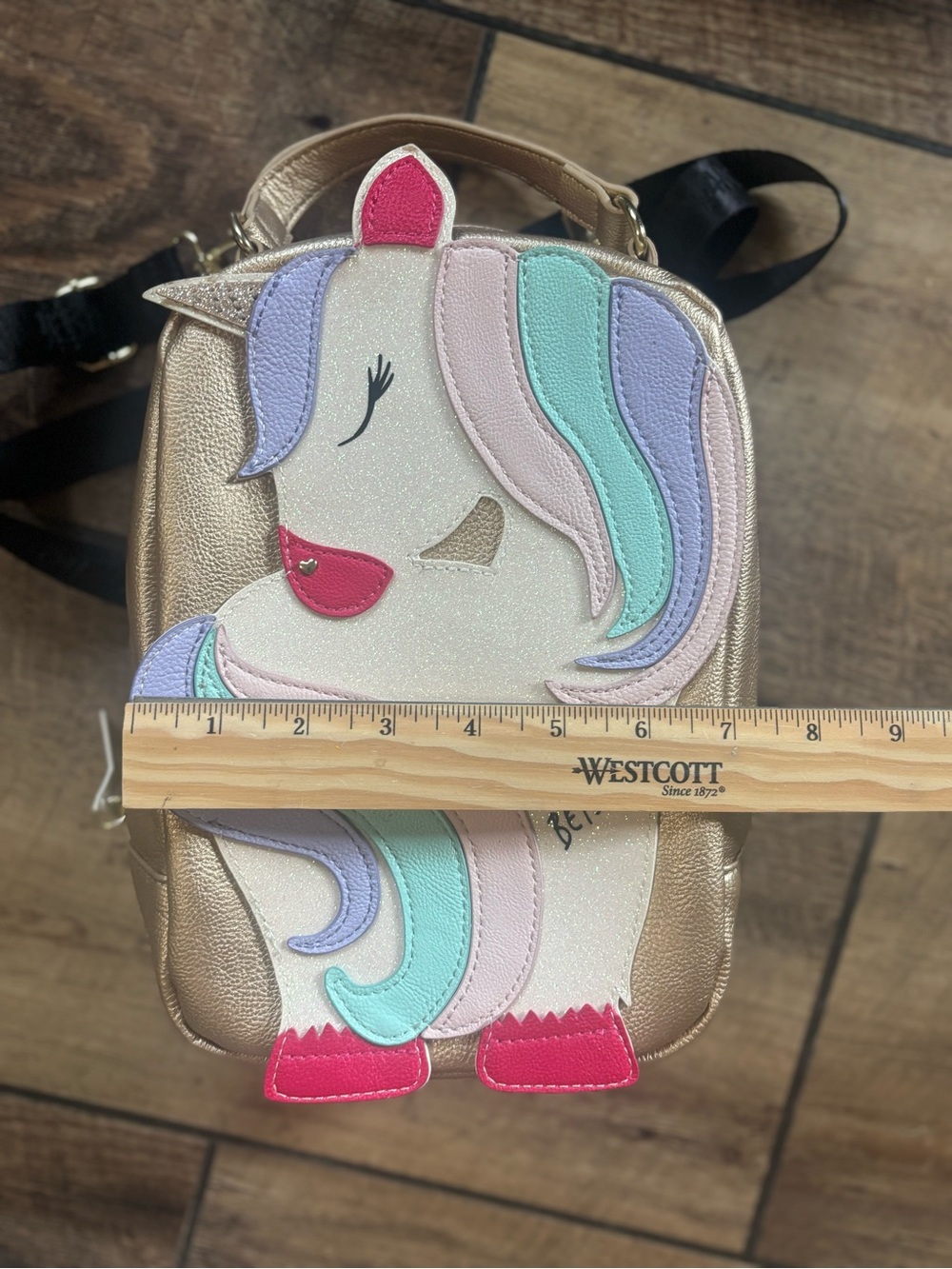 Betsey Johnson unicorn, insulated tote, gold with Black Strap  Fun Whimsical Bag - Picture 7 of 9
